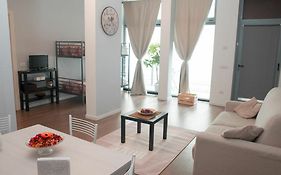 Red Line Apartments Milano